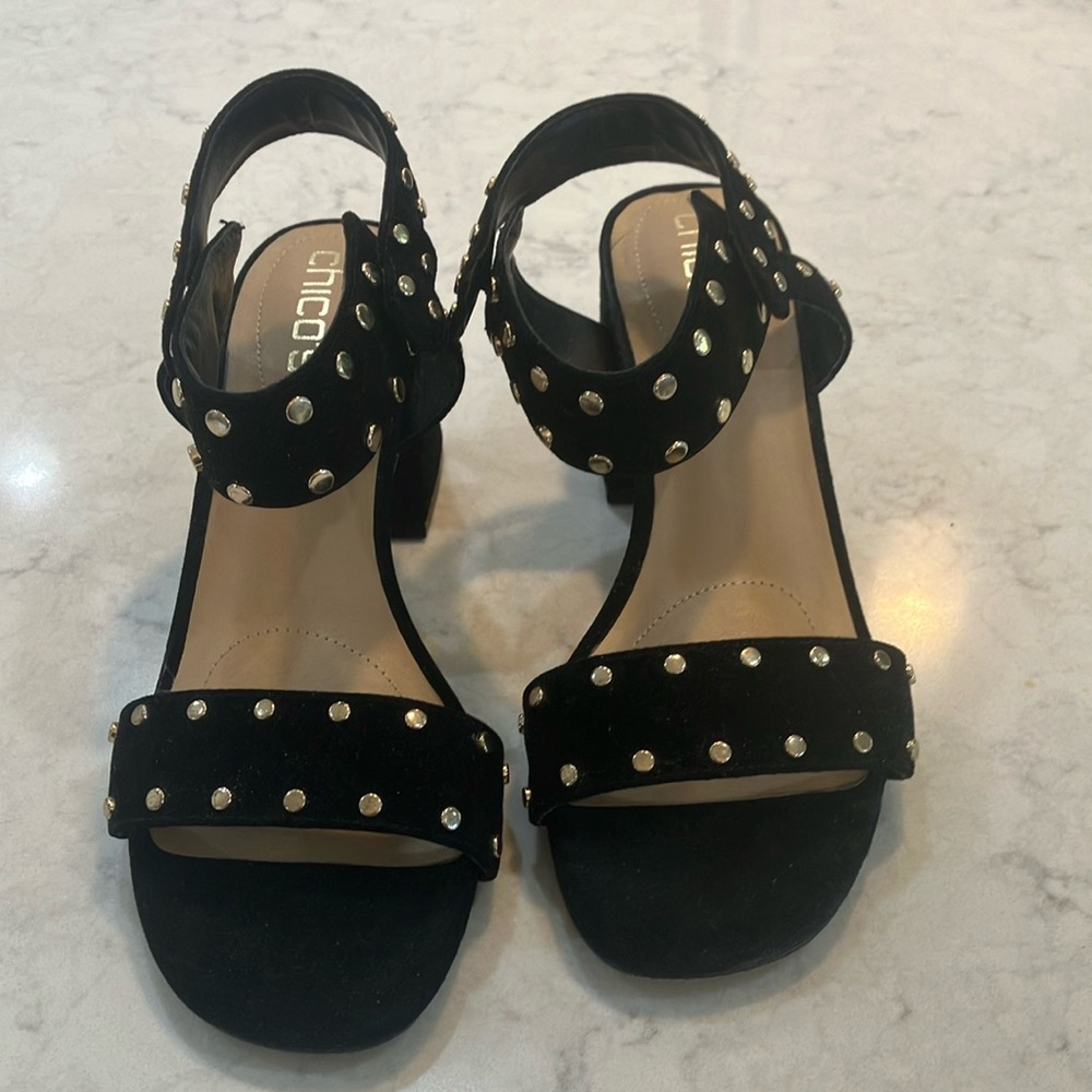 Chico's Black Suede Studded Women's Sandals Chunky Heel Sz‎ 7.5- W/ Box- EUC - Picture 3 of 11